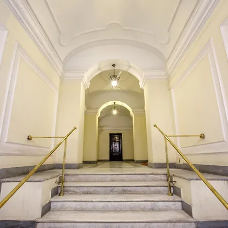Hotel Royal Court-2